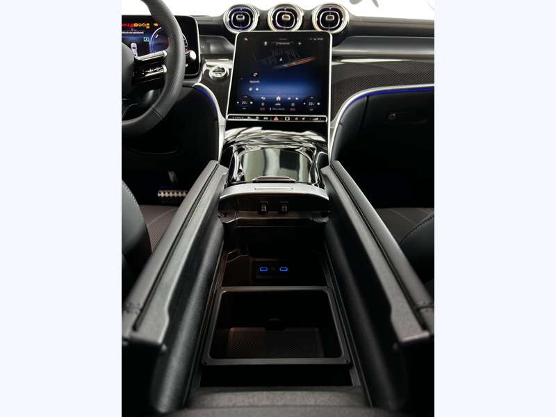 Image Mercedes-Benz GLC COUPÉ 300 d e 4MATIC Coupé AMG Line  2543 GLC Coup+® 300 d e 4MATIC